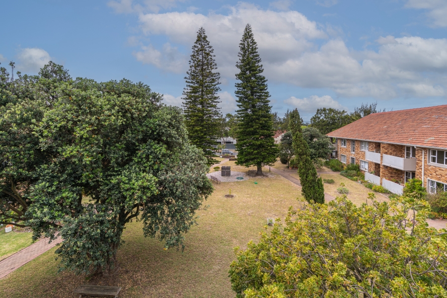 1 Bedroom Property for Sale in Pinelands Western Cape